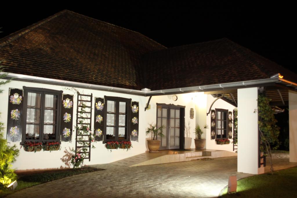 Pousada Blauberg โปเมโรเจ ภายนอก รูปภาพ